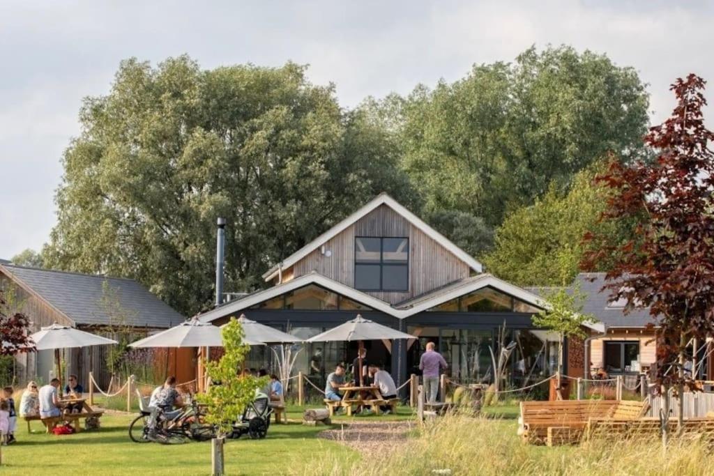 Roseberry Cottage - Lower Mill Estate Somerford Keynes Exterior foto